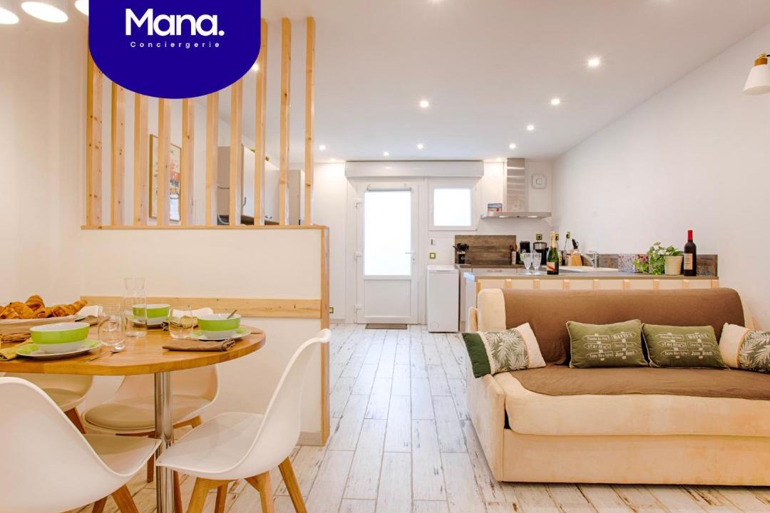 Photo of Others in Saint-Martin-des-Entrees