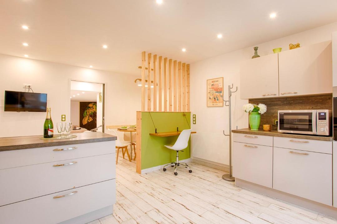 Photo of Kitchen in Saint-Martin-des-Entrees