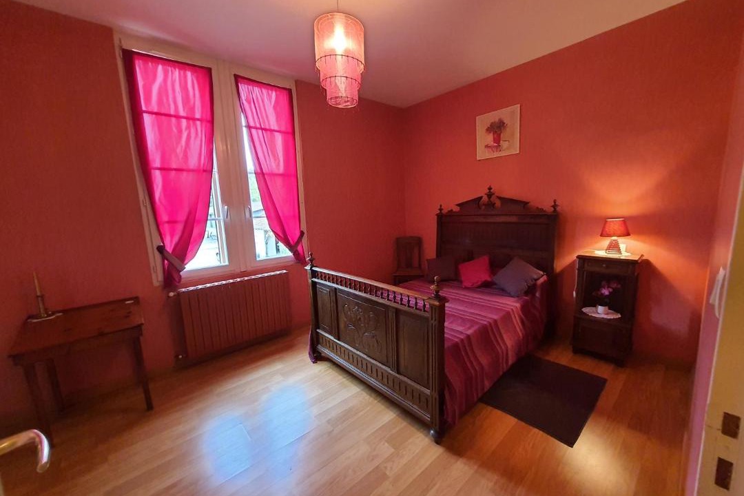 Photo of Bedroom in Lannes