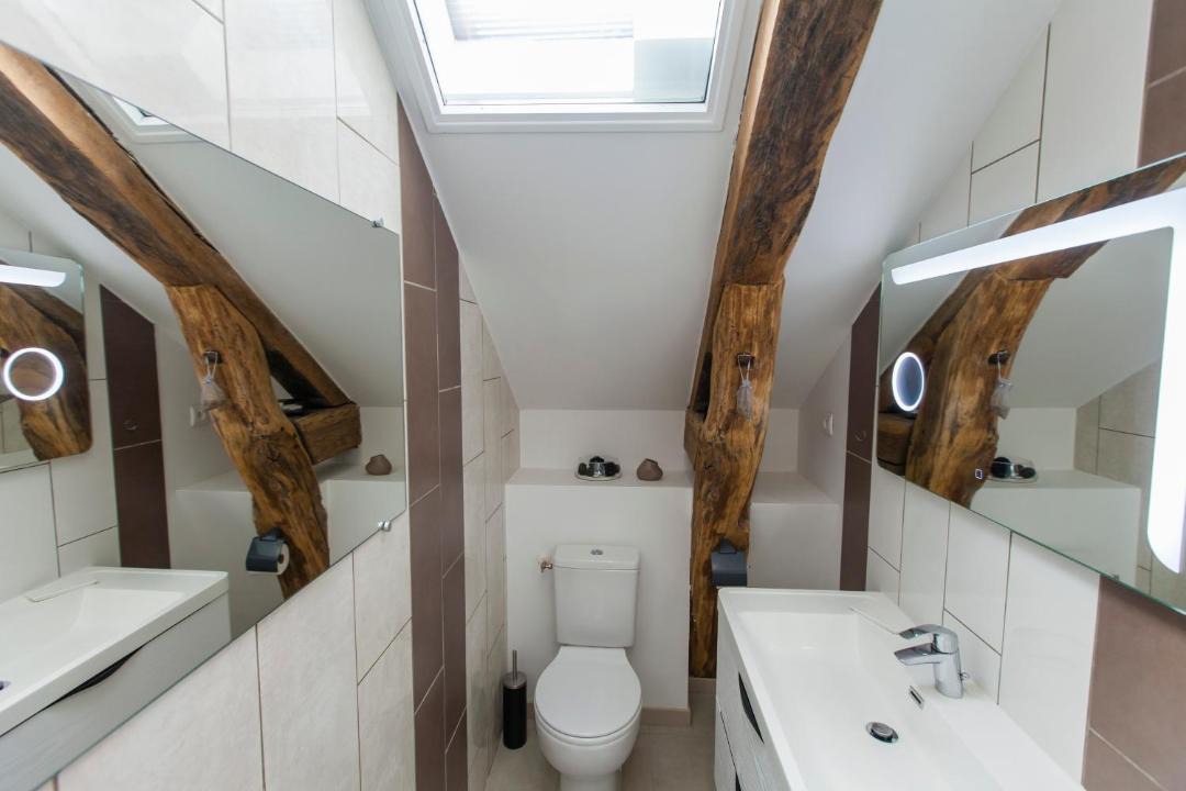 Photo of Bathroom in Boutancourt