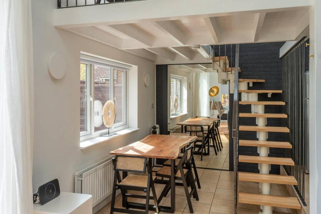 Photo of Others in Matching Green