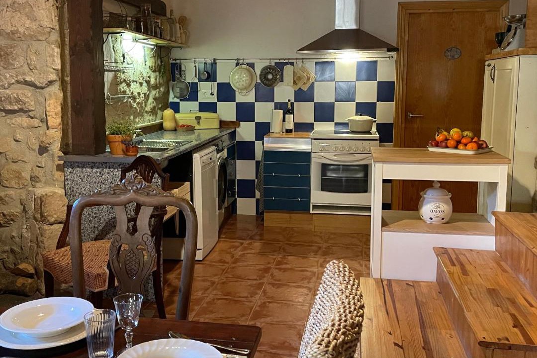 Photo of Kitchen in Villamayor de Monjardin