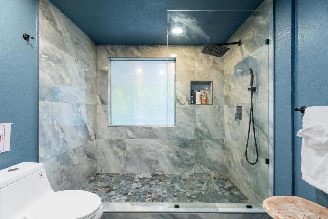 Photo of Bathroom in Central Oklahoma City