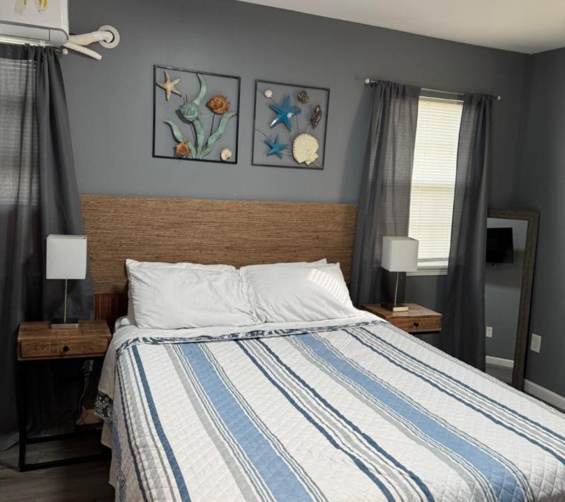 Photo of Bedroom in Navy Point