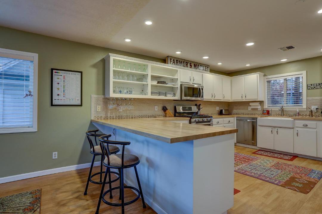 Photo of Kitchen in White Salmon