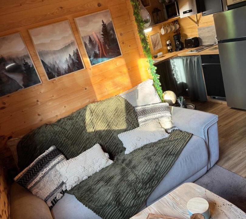 Photo of Others in Montgradail