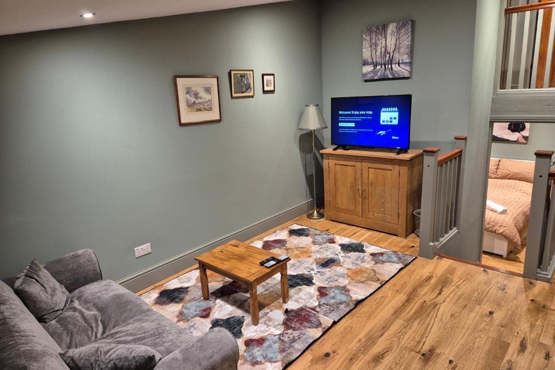 Photo of Others in Litton