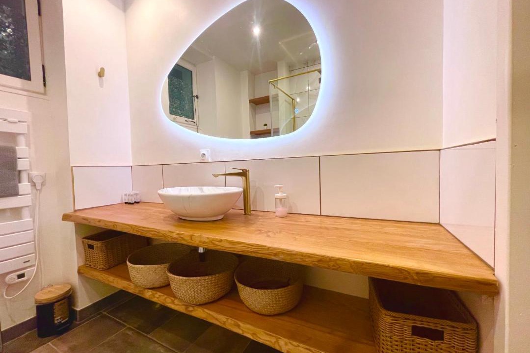 Photo of Bathroom in Chambery