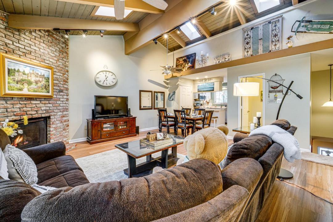 Photo of Livingroom in Incline Village