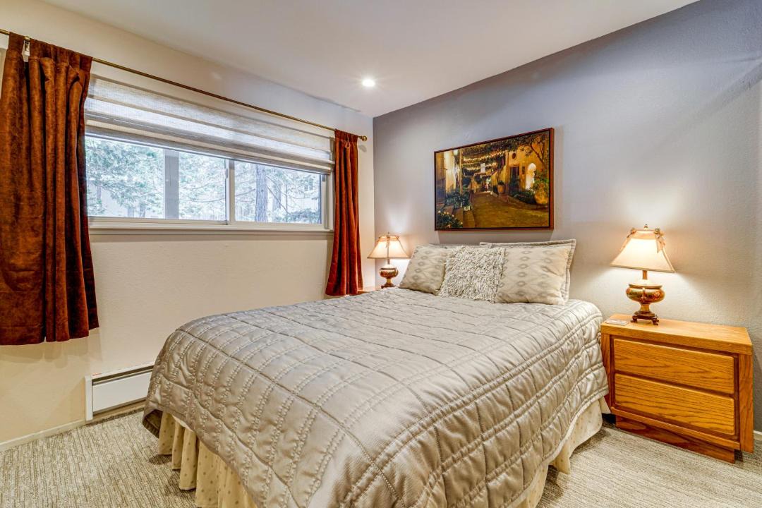 Photo of Bedroom in Incline Village