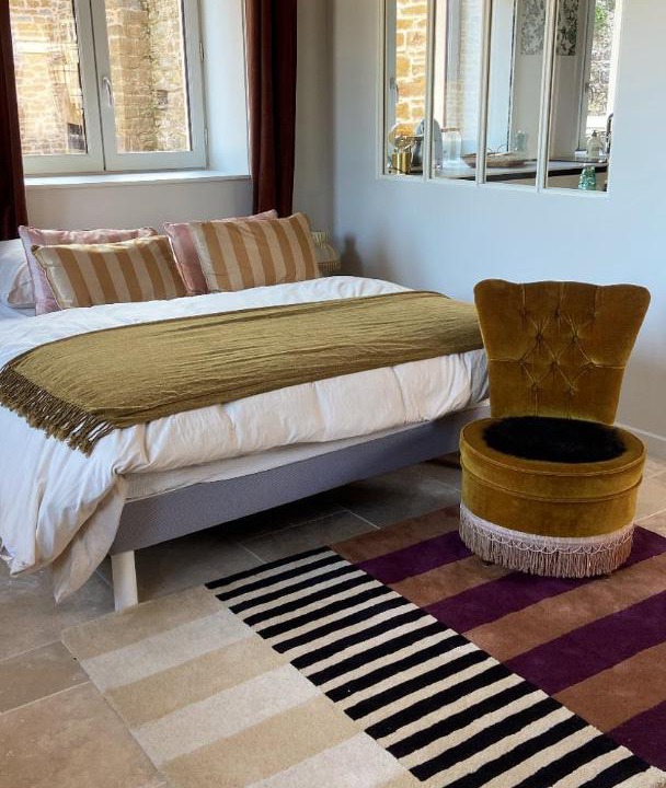 Photo of Others in Ville-sur-Jarnioux