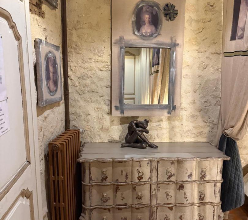 Photo of Others in Provins