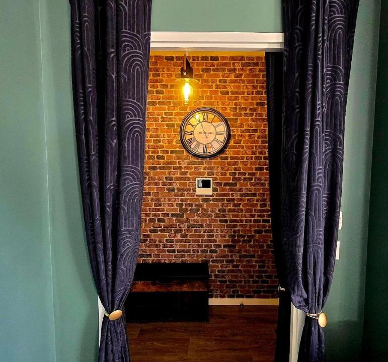 Photo of Others in Reau