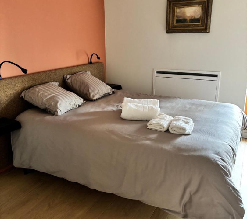 Photo of Bedroom in Romans