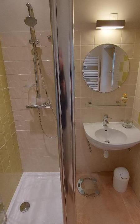 Photo of Bathroom in Lesigny