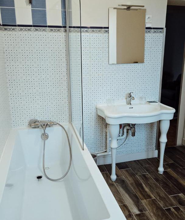 Photo of Bathroom in Fouquieres-les-Lens