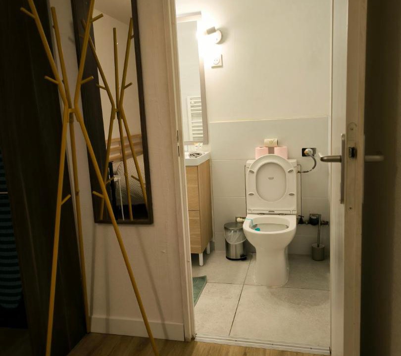 Photo of Bathroom in Fontaine-Bayonne-Cartoucherie
