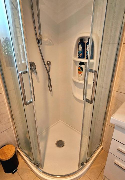 Photo of Bathroom in Flat Bush