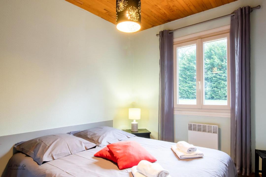 Photo of Bedroom in Aubas