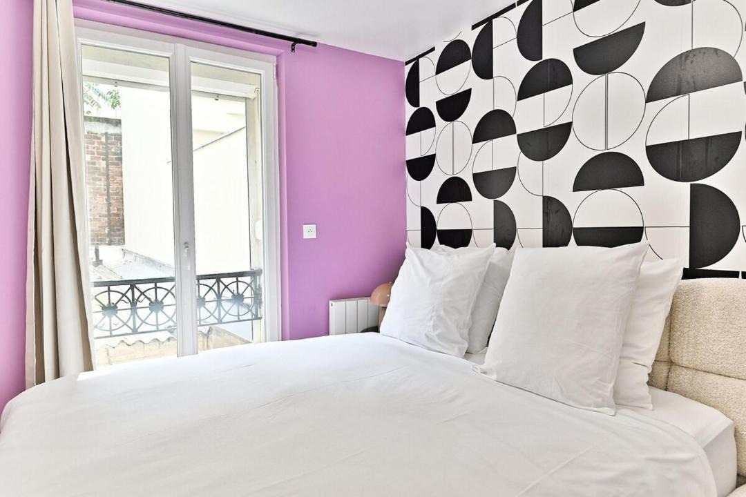Photo of Bedroom in Levallois-Perret