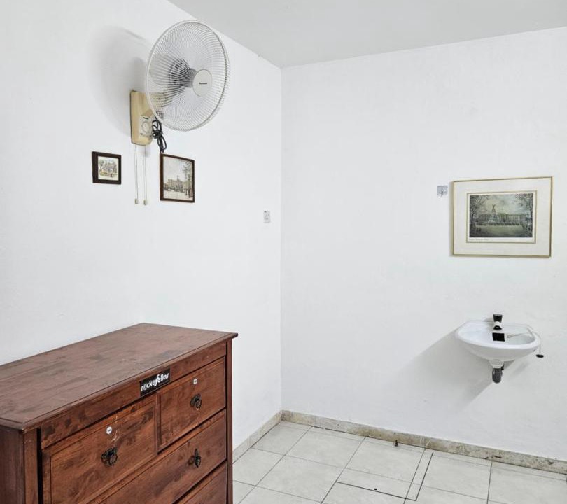 Photo of Bathroom in Taman Teh Teng Seng