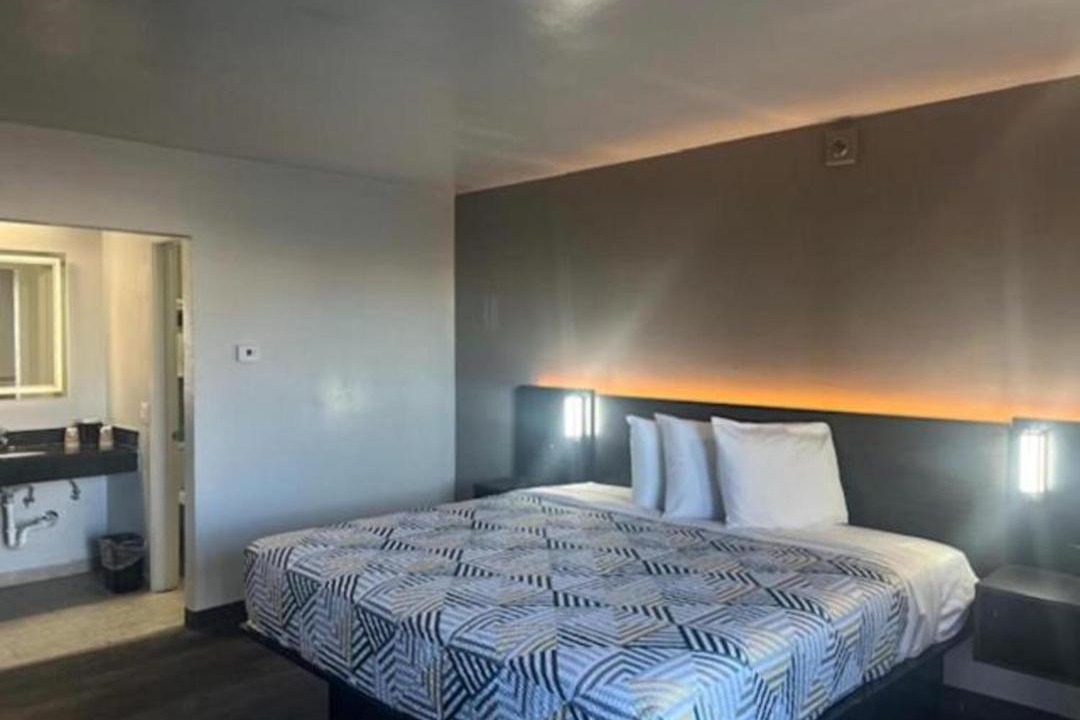 Photo of Bedroom in Dumas