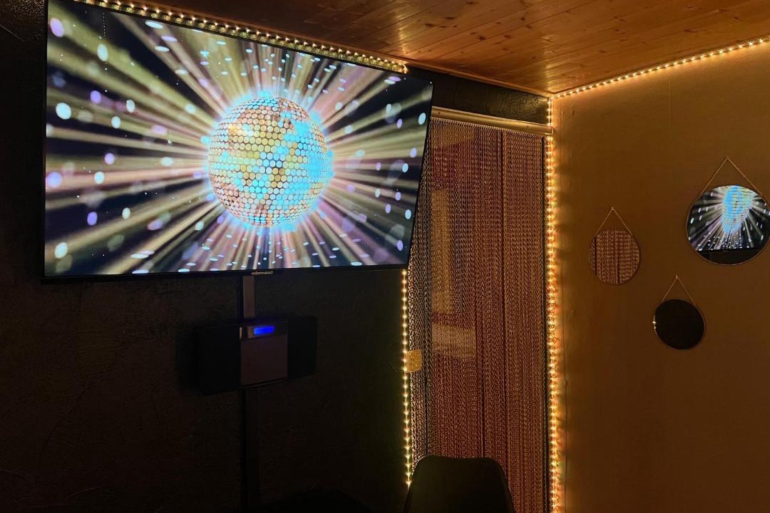 Photo of Others in Nievroz