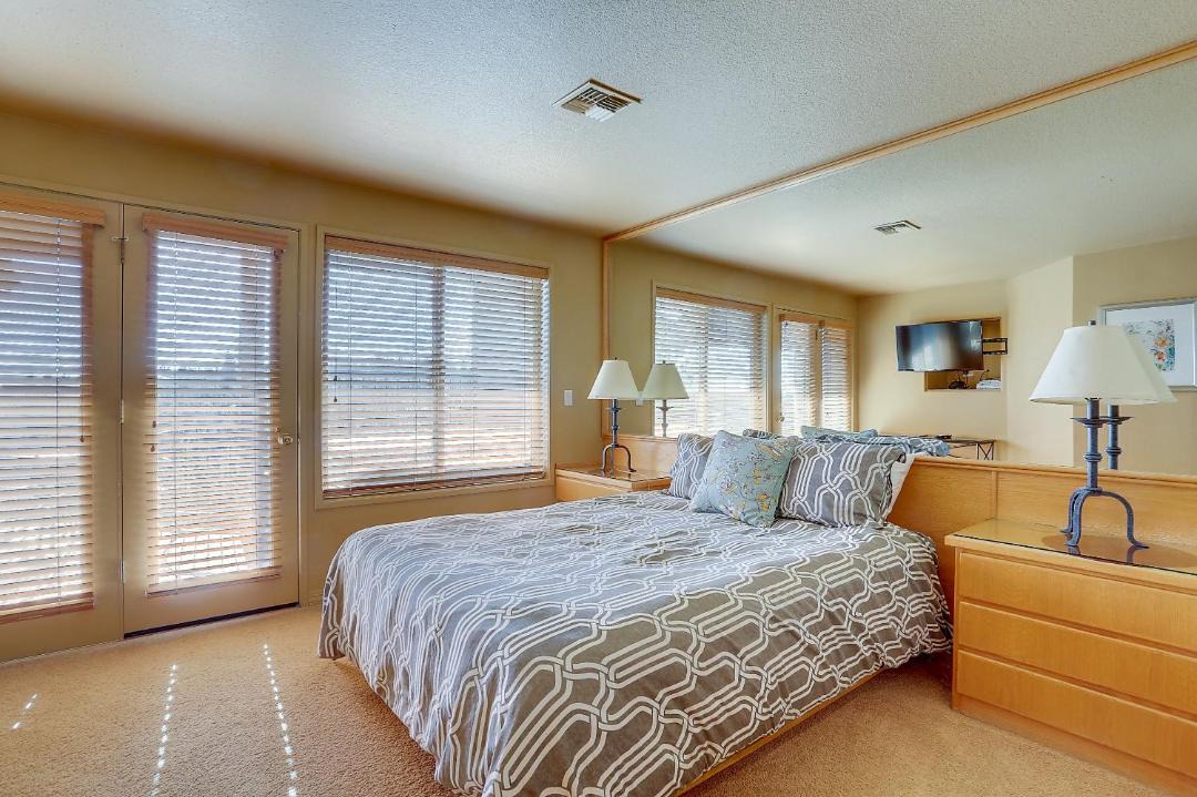 Photo of Bedroom in Century West