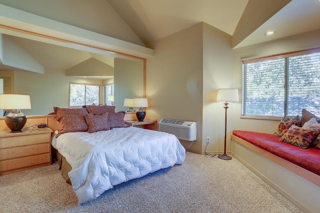 Photo of Bedroom in Century West