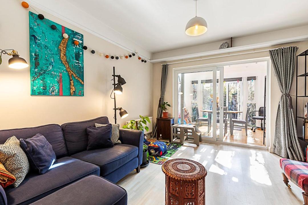 Photo of Others in Bow