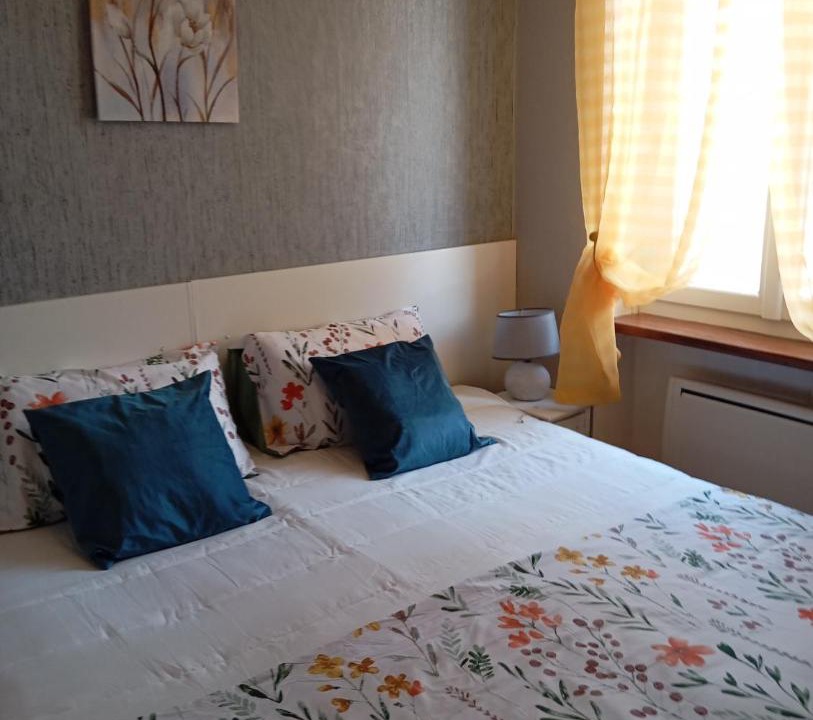 Photo of Bedroom in Lezignan-Corbieres