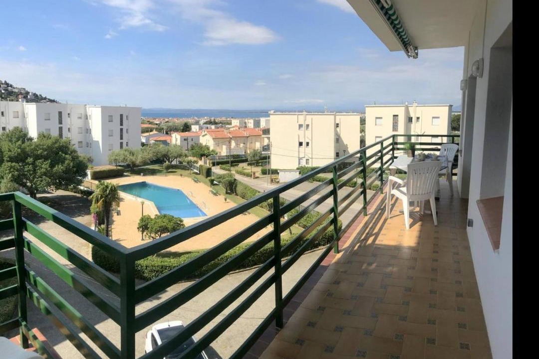 Photo of Patio Balcony in El Mas Oliva
