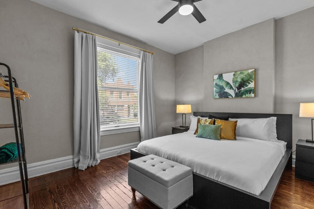 Photo of Bedroom in Shaw