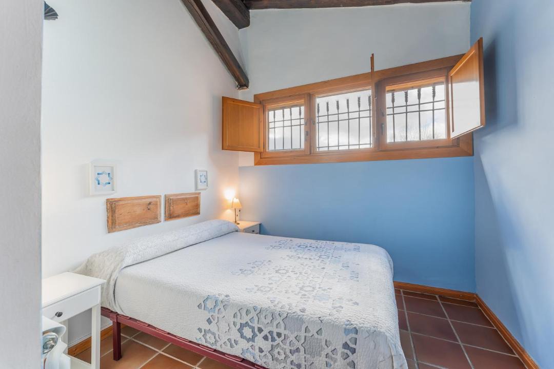 Photo of Bedroom in Villel