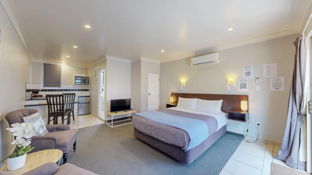 Photo of Bedroom in Westshore