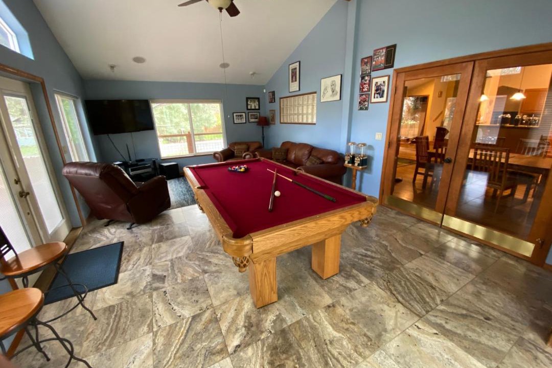 Photo of Others in Larkspur