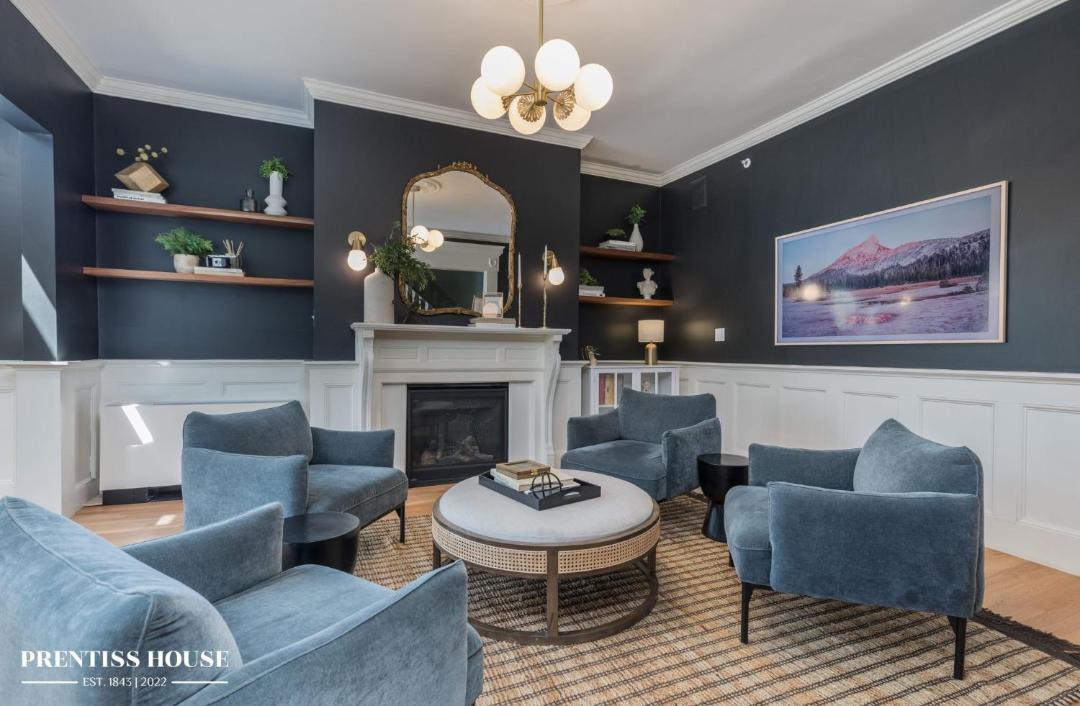 Photo of Others in Agassiz