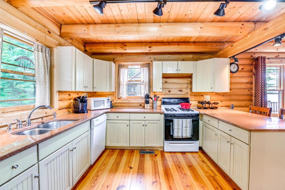 Photo of Kitchen in Corinth