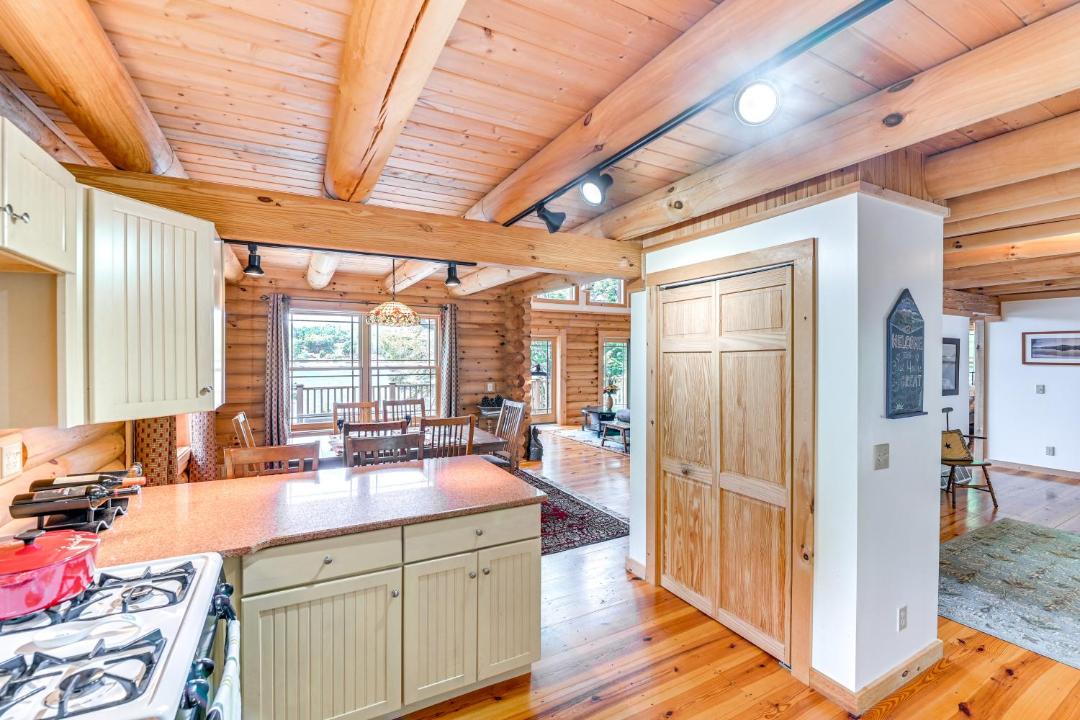 Photo of Kitchen in Corinth