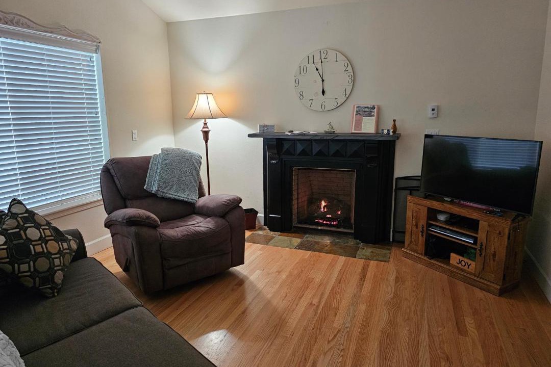 Photo of Others in Myrtle Creek