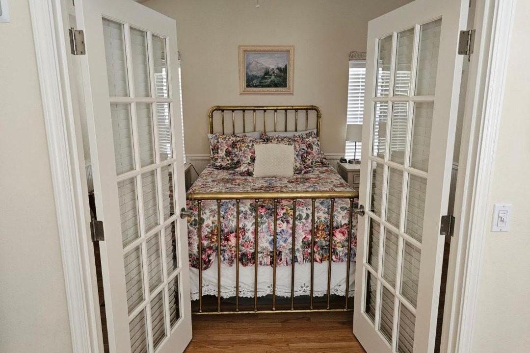 Photo of Others in Myrtle Creek