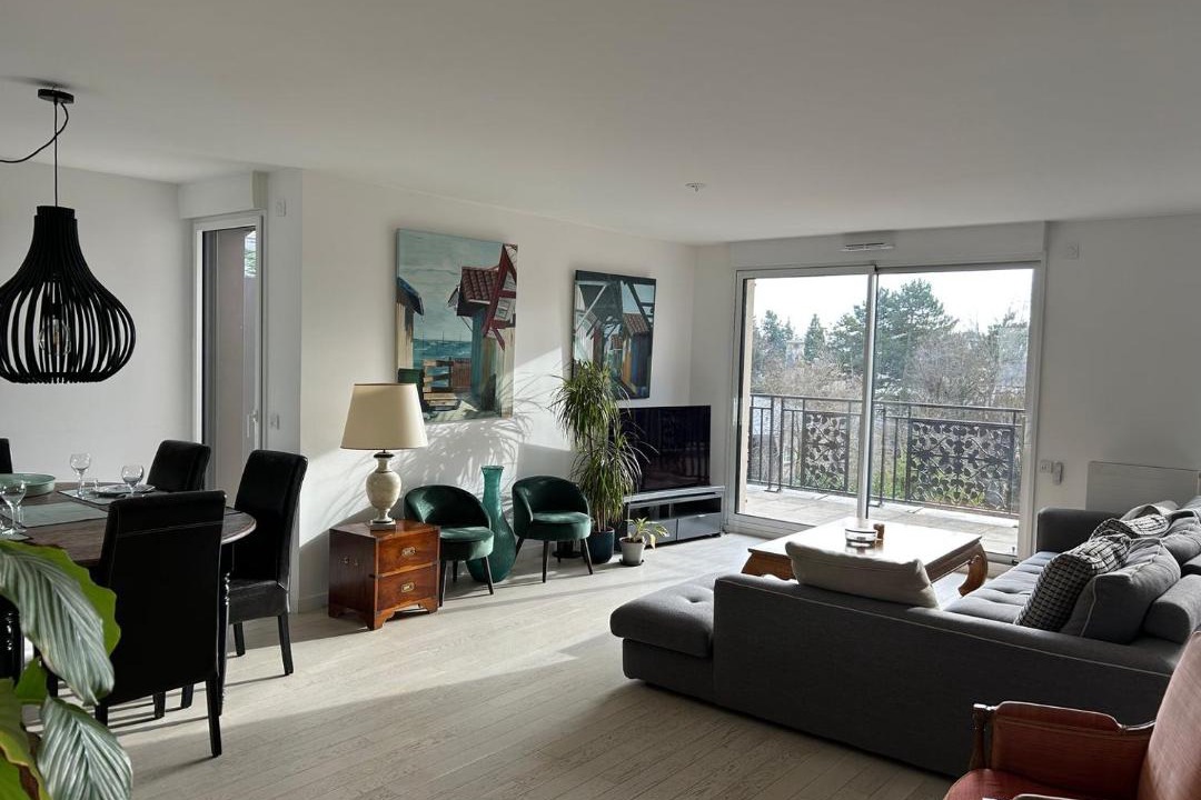 Photo of Livingroom in Saint-Cloud