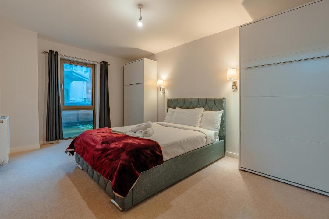 Photo of Bedroom in Bristol Floating Harbour