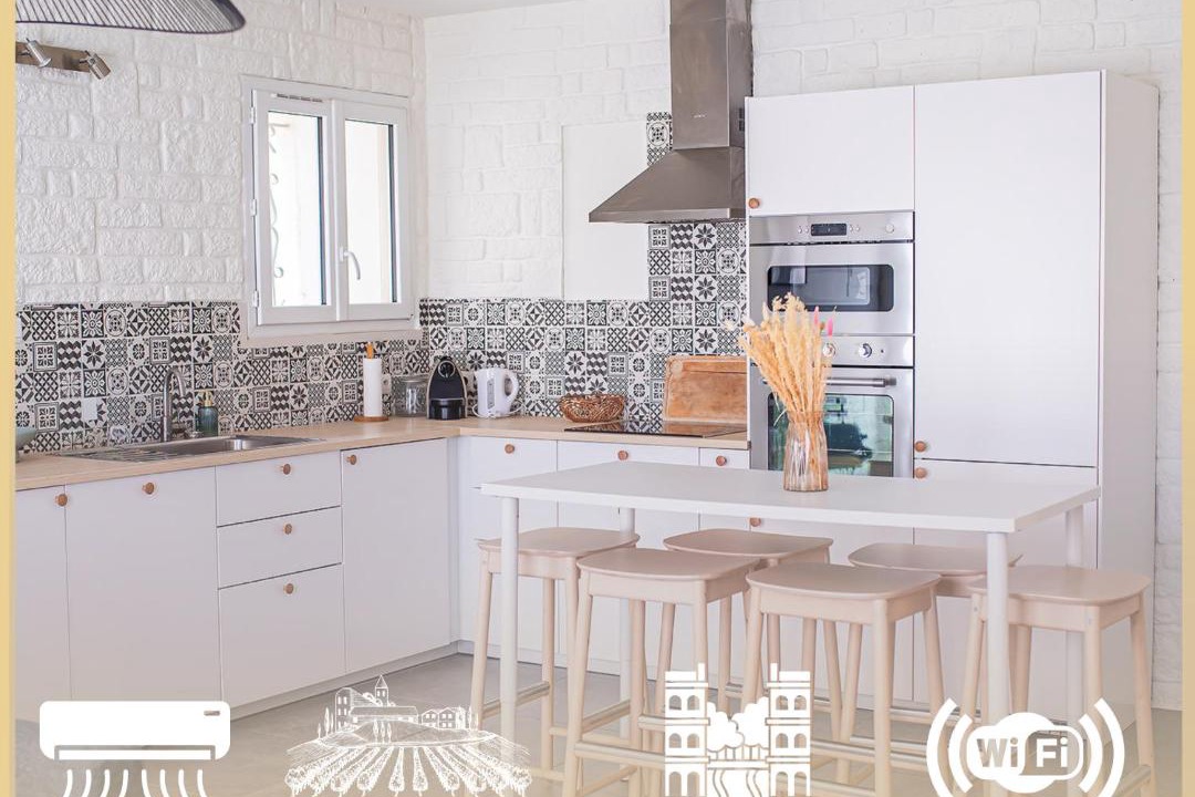 Photo of Kitchen in Chateauneuf-du-Pape
