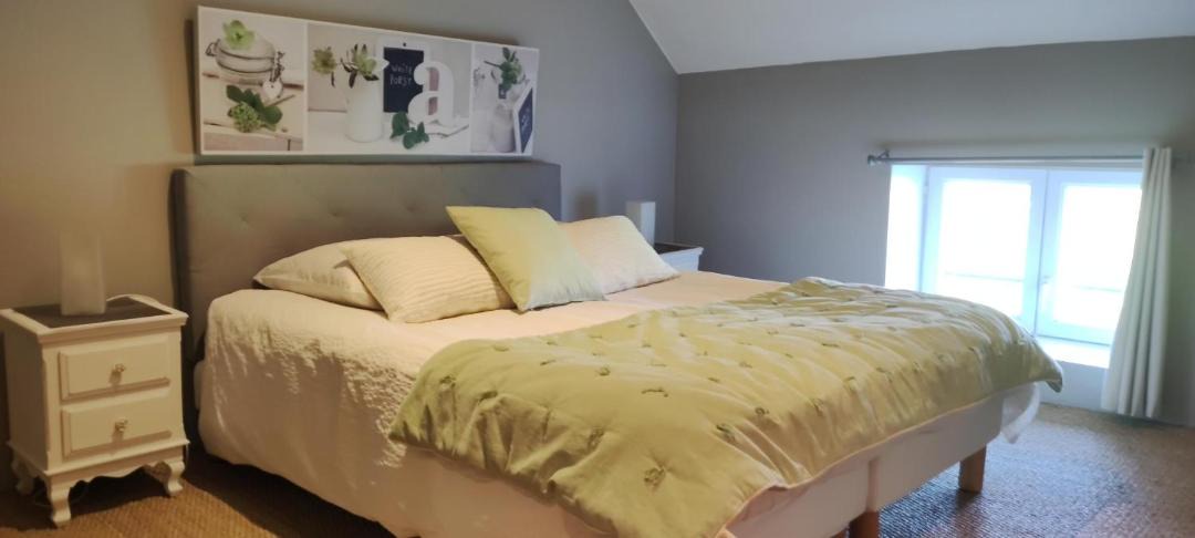 Photo of Bedroom in La Rochepot