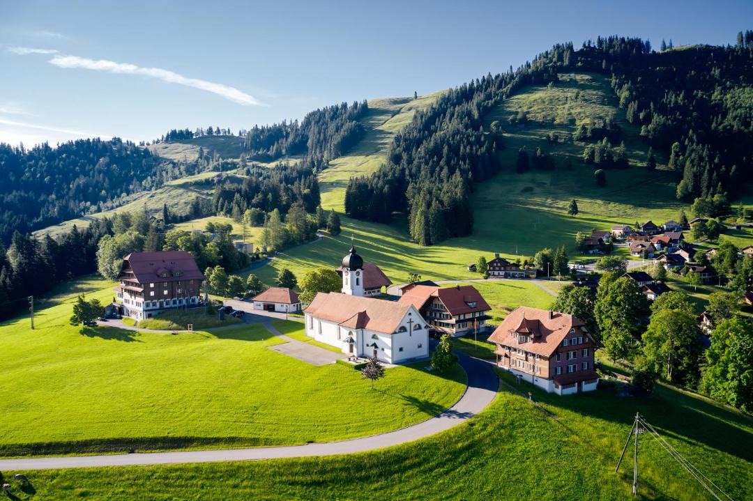 Photo of Others in Heiligkreuz
