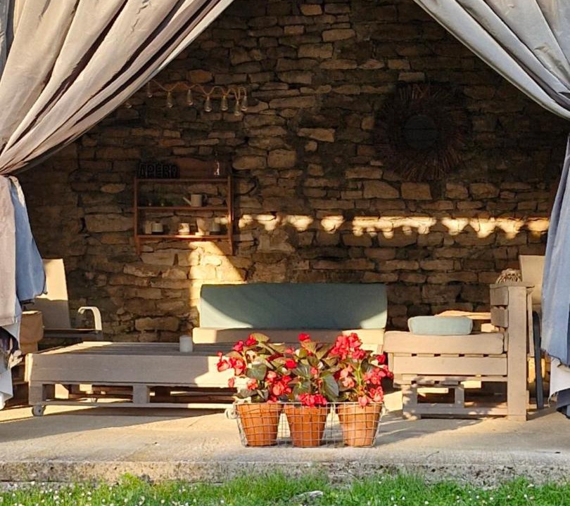 Photo of Others in La Rochepot