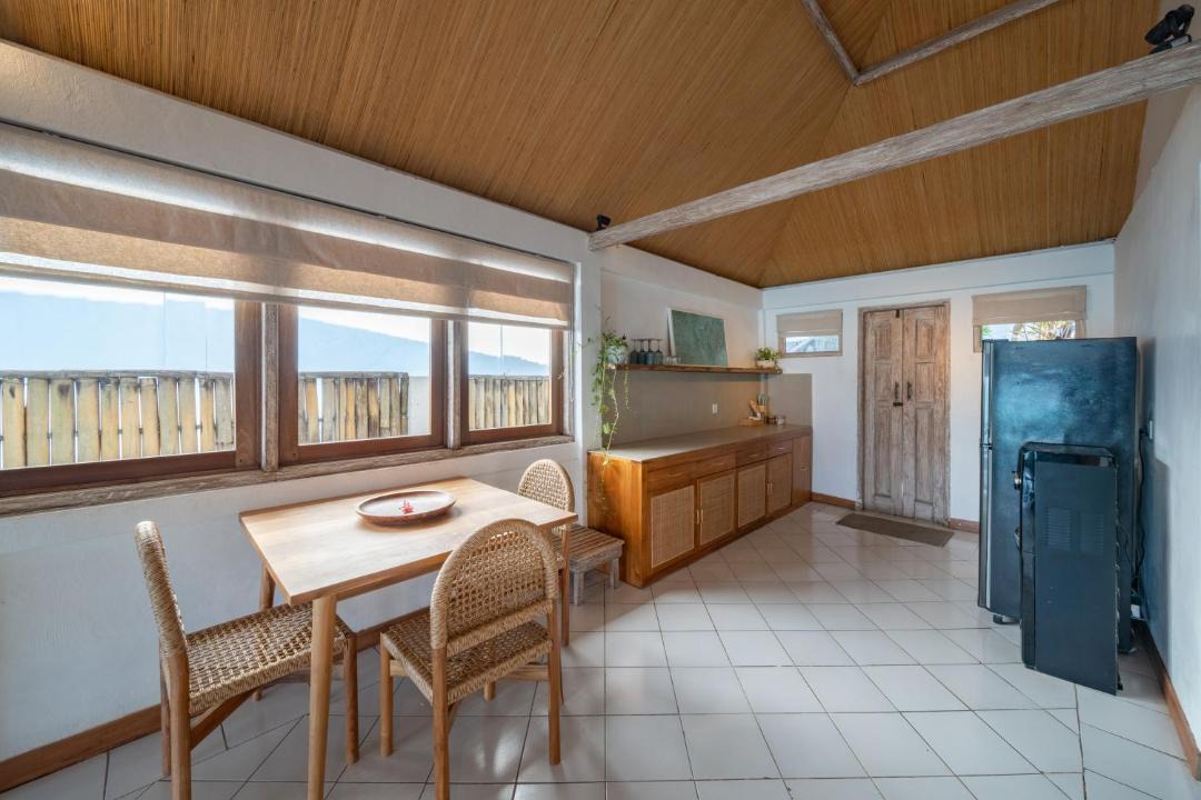 Photo of Others in Jungut Batu