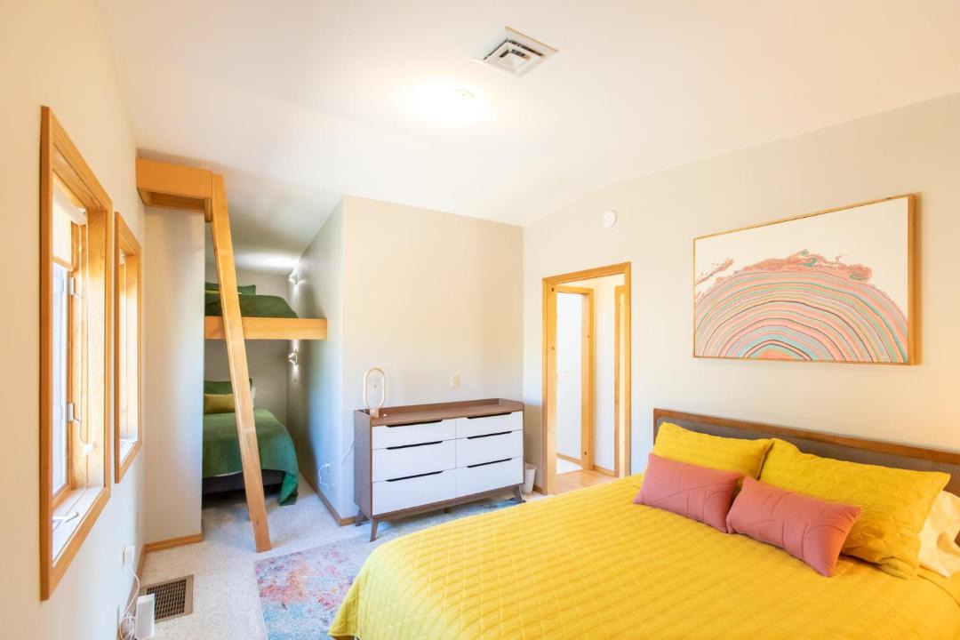 Photo of Bedroom in Lyle