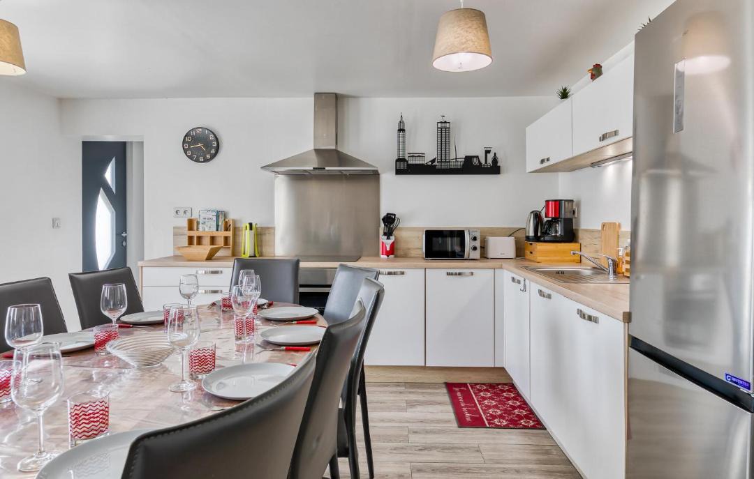 Photo of Kitchen in Saint-Samson-de-la-Roque